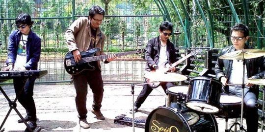 Muncul petisi desak tarik lagu 'Autis' milik Souqy dari pasaran