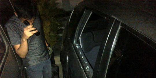 Parkir di DPRD, 2 mobil pejabat Tangerang dipecahkan pencuri