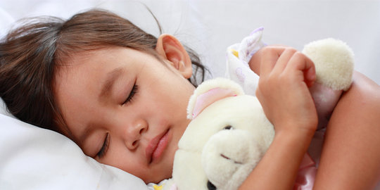Tingkatkan kecerdasan anak  sejak usia dini dengan tidur 