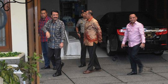 Usai jalani fit and proper test, Budi Gunawan ogah temui wartawan