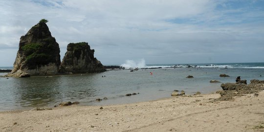 Pantai Sawarna, lokasi wisata anti-pelacuran