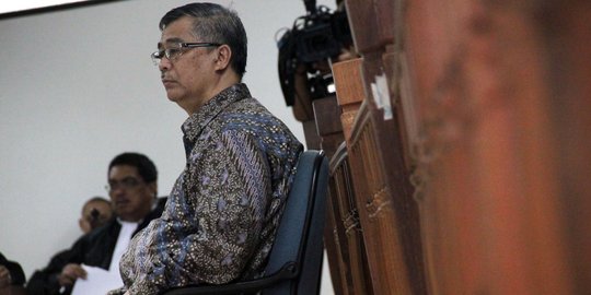 Sembuh dari sakit, Akil Mochtar langsung jadi saksi dua terdakwa