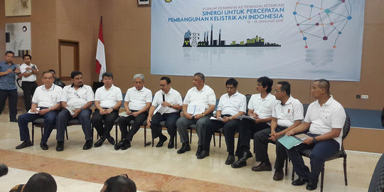 Jokowi copot Menteri Sudirman Said bila 35.000 MW tak terealisasi