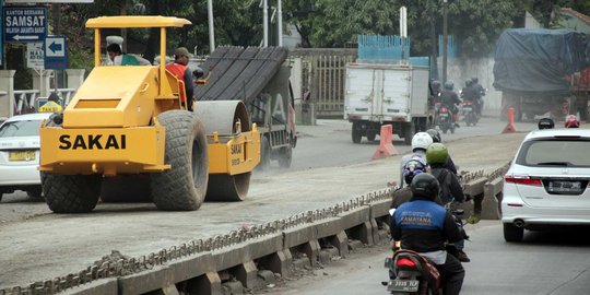 Ahok sindir Kemen PU soal jalan rusak: Kalau gak perbaiki kasih kami