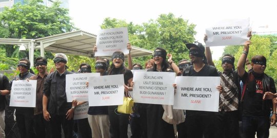 jokowi disandera kepentingan rev1