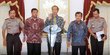 Jokowi terjepit 4 penjuru, jangan sampai bikin Mega marah