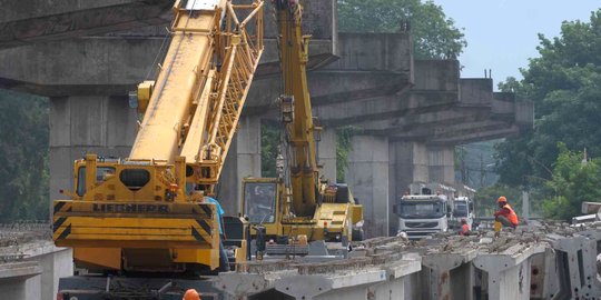 Proyek Jalan Tol Becakayu kembali digeber