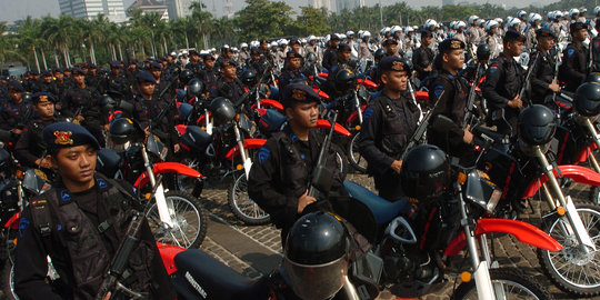 Manuver politik Jokowi & parpol acak-acak institusi kepolisian