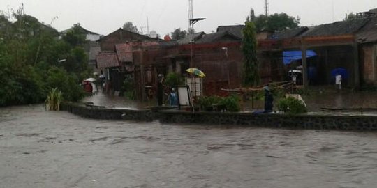 Tanggul Sungai Gajah Wong jebol, sebagian Yogyakarta banjir 2 meter