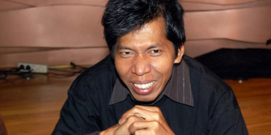 Saingi Ariel NOAH, Kiwil bakal ganti warna rambut tiap Saingi Ariel NOAH, Kiwil bakal ganti warna rambut tiap