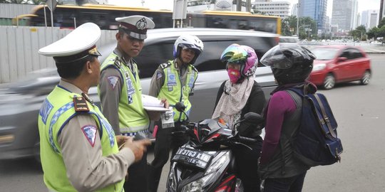 arogan tak perlu dimaafkan rev1