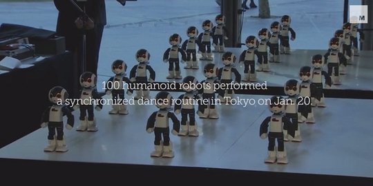 [Video] Mengintip kehebohan 100 robot mungil berdansa di Jepang