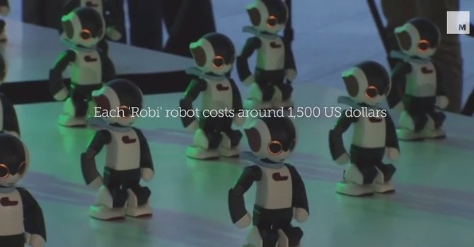 robot robi berdansa di jepang