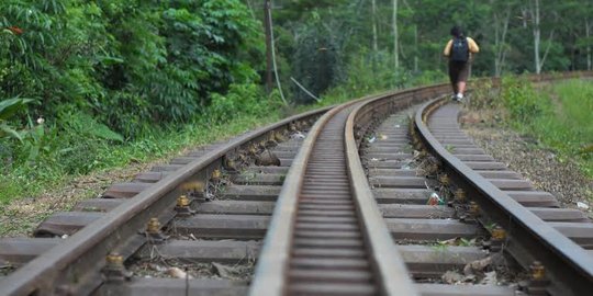 Puluhan tahun, rel bergerigi buatan Belanda di Ambarawa masih kokoh