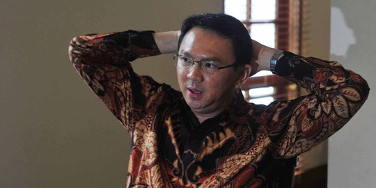 Ahok: Nabi sudah turun saja, masih ada orang nyolong