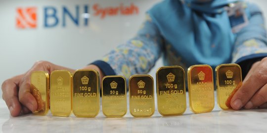 Harga emas akhir pekan cuma turun Rp 1.000 per gram