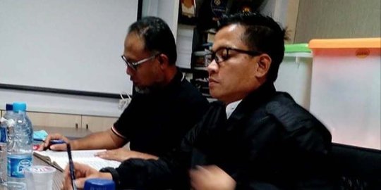 Bambang ditahan karena tolak jawab 8 pertanyaan penyidik Polri