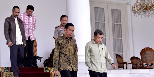 mentang mentang punya senjata polri bergerak seenaknya rev1