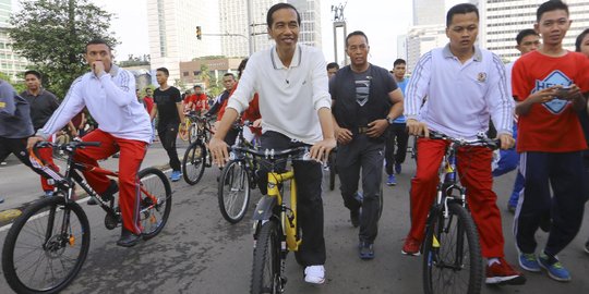 Jaga kebugaran, Jokowi awali Minggu pagi dengan bersepeda di CFD