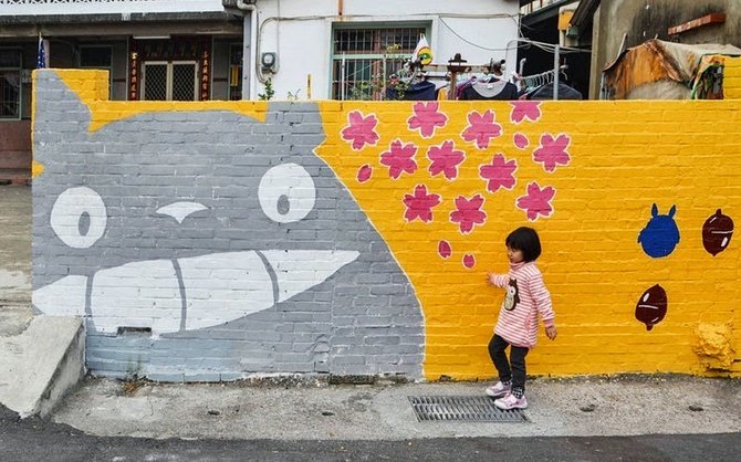 mural di desa huija