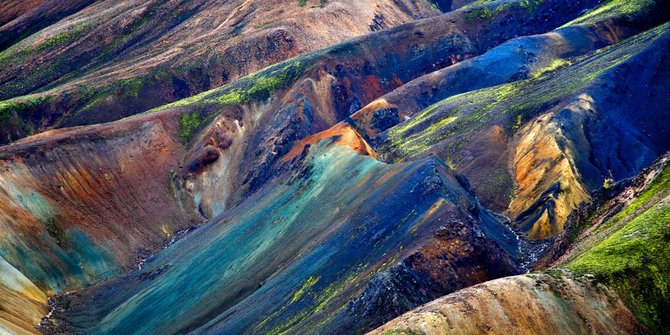 Unduh 58 Koleksi Gambar Gunung Warna Apa Terbaik 