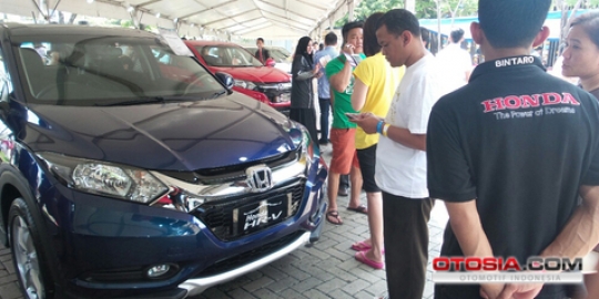 HJC pamer keunggulan dua produk terbaru Honda