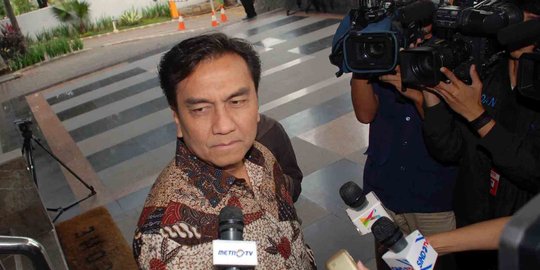 Effendi Simbolon sebut Jokowi bisa bernasib sama dengan Gus Dur