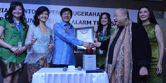 Di HUT ke 25, Museum Rekor Indonesia bagikan 12 penghargaan