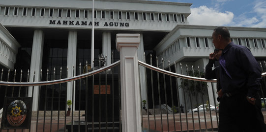 Pensiun hakim MK, Fadlil Sumadi ikut seleksi calon hakim agung