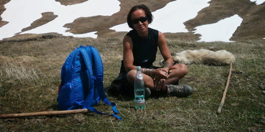 Wanita keturunan Indonesia diusir suami, mengembara di gunung Chech