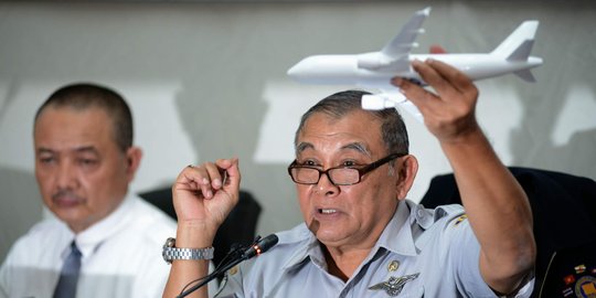 KNKT: Stall warning AirAsia QZ8501 sempat menyala 4 menit