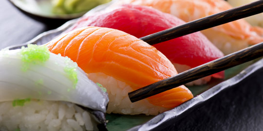 Penggila sushi dan sashimi wajib coba 14 Restoran di Jakarta ini