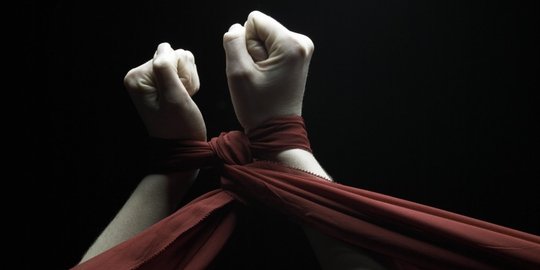 10 fantasi seks pria paling liar