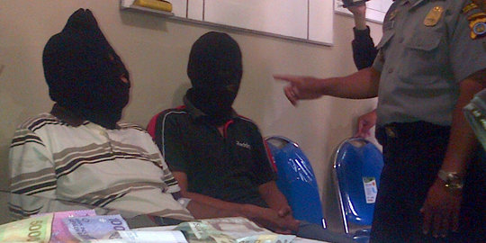 Kakek 62 Tahun Jadi Bandar Togel Di Kota Minyak | Merdeka.com