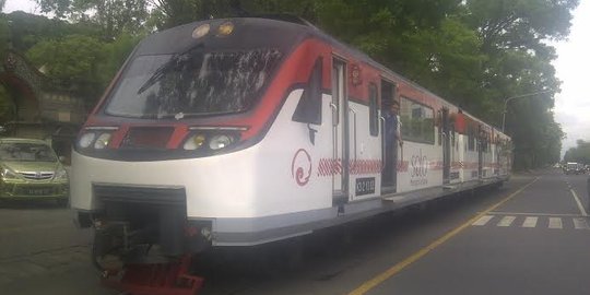 Solo-Wonogiri PP kini bisa ditempuh dengan railbus, tiket Rp 4 ribu