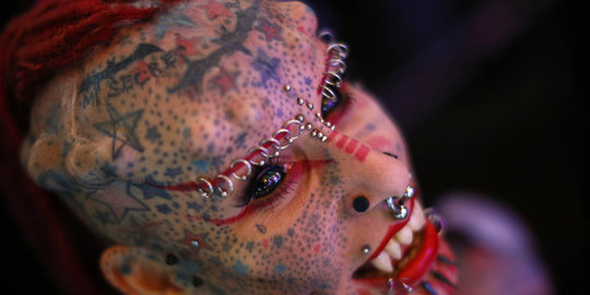 Wajah sangar para pecinta tato di Venezuela Expo Tattoo