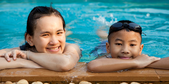 Berenang, cara menyenangkan untuk turunkan berat badan