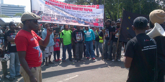 Kecewa pada Jokowi, mahasiswa Papua gelar demo tuntut referendum