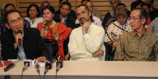 Peliknya kasus dokumen palsu yang jerat Abraham Samad