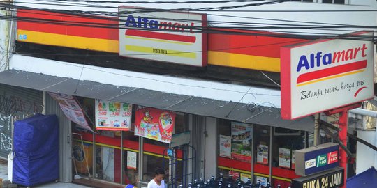 YLKI minta warga tolak uang kembalian jadi donasi di Alfamart