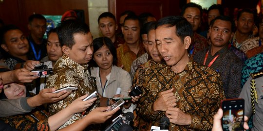 Buya Syafii: Jokowi ditekan dari seluruh penjuru mata angin