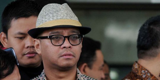 Andi Widjajanto bicara soal reshuffle dan serangan PDIP