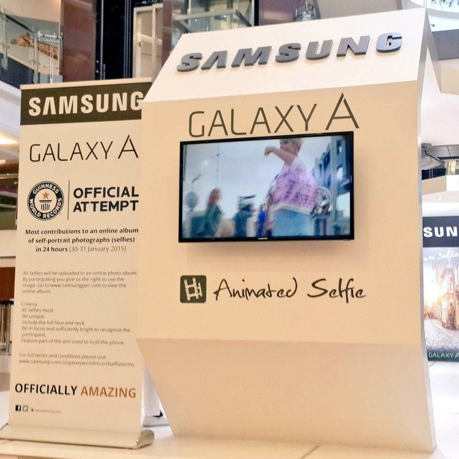 aksi pemecaharan rekor selfie samsung