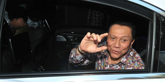 'Kenapa Hendropriyono begitu istimewa di mata Jokowi?'