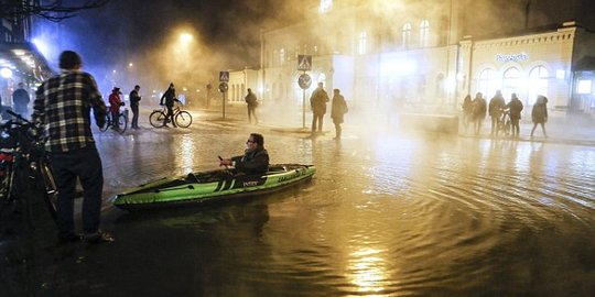 Banjir air panas melanda Swedia, tewaskan warga