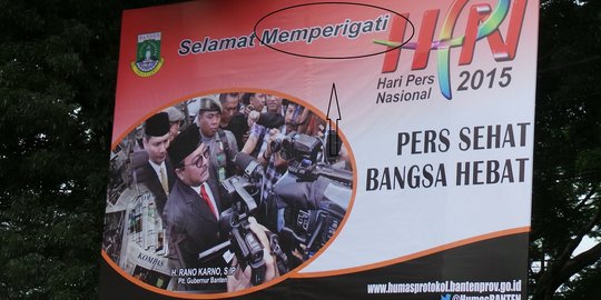 Baliho ucapan Hari Pers salah tulis, Pemprov Banten dinilai teledor