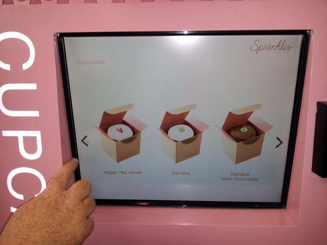 sprinkles cupcake atm