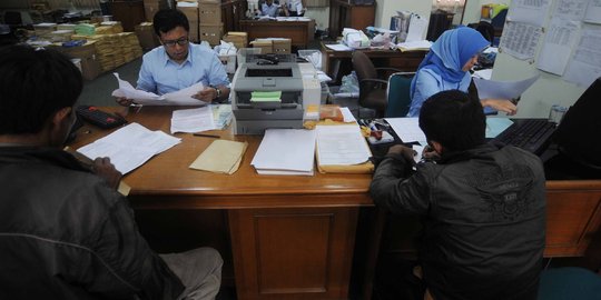 Jika direstui DPR, awal April 2015 pegawai pajak naik gaji