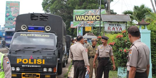 Satpol PP intip kamar hotel, ada pasangan mesum sedang telanjang