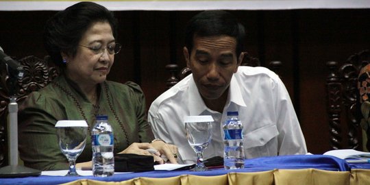 Usai gelar pertemuan, Jokowi & pimpinan partai KIH makan Soto Gading